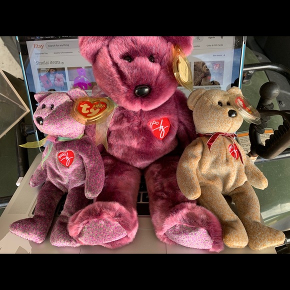 Millennium Bear - Picture 1 of 2